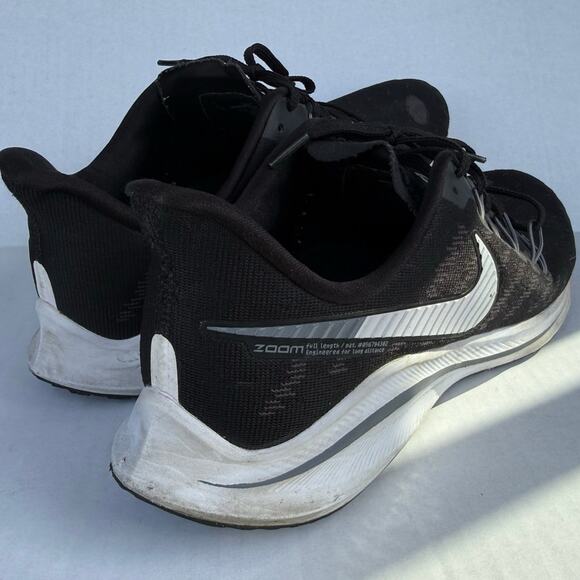 Nike Air Zoom Vomero Men's 11.5 Black White Gray Running Shoes - Picture 3 of 12